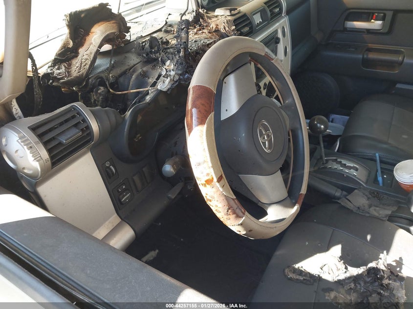 2008 Toyota Fj cruiser VIN JTEBU11F08K022629 IAAI salvage auction — FRONT END, Non-Repairable (Arizona), sold $3,850 on 2026-08-02 (photo 6)