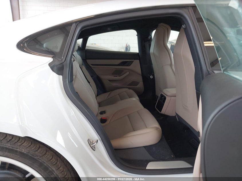 2021 Porsche Taycan VIN WP0AB2Y17MSA44923 IAAI salvage auction — FRONT END, Salvage Title, sold $26,300 on 2026-07-16 (photo 8)