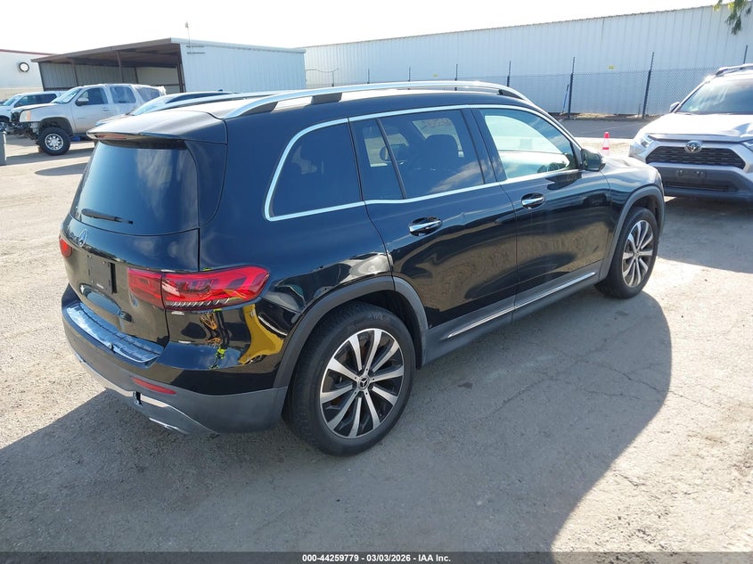 2021 Mercedes-benz Glb VIN W1N4M4GB1MW098763 IAAI salvage auction — LEFT SIDE, Salvage (California), sold $8,200 on 2026-07-29 (photo 4)