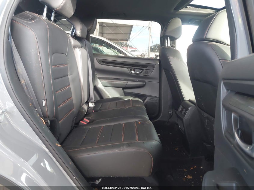 2025 Honda Cr-v VIN 5J6RS5H83SL009943 IAAI salvage auction — REAR END, Salvage Title, sold $14,400 on 2026-08-19 (photo 8)