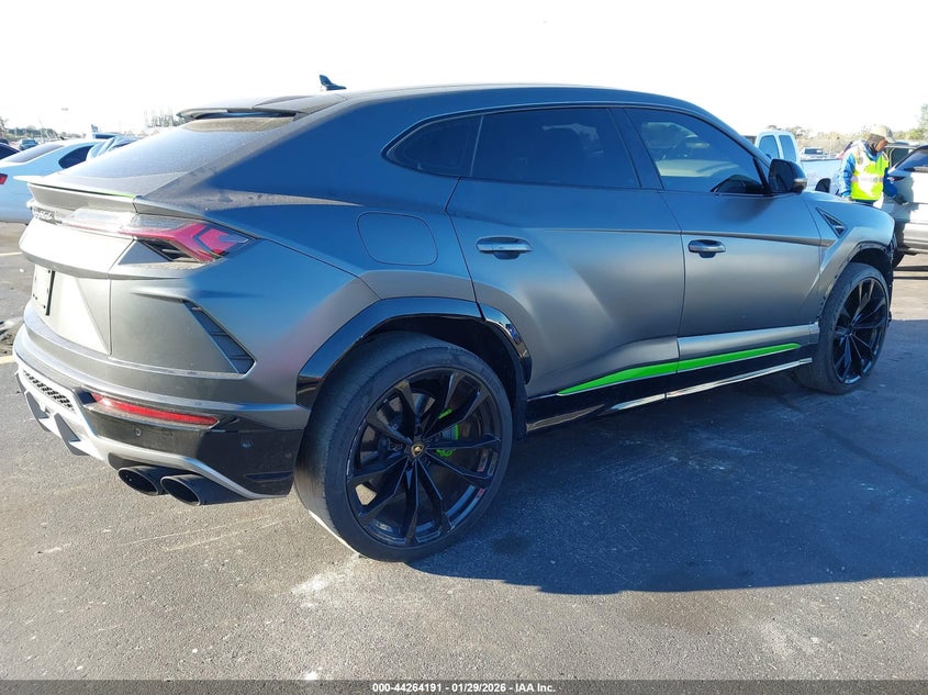 2020 Lamborghini Urus VIN ZPBUA1ZL6LLA08603 IAAI salvage auction — Front End, Rebuildable (Florida), sold $97,000 on 2026-03-02 (photo 4)