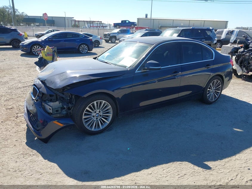 2013 BMW 3er VIN WBA3A5C50DJ462716 IAAI salvage auction — FRONT END, Rebuildable (Florida), sold $1,300 on 2026-07-14 (photo 2)