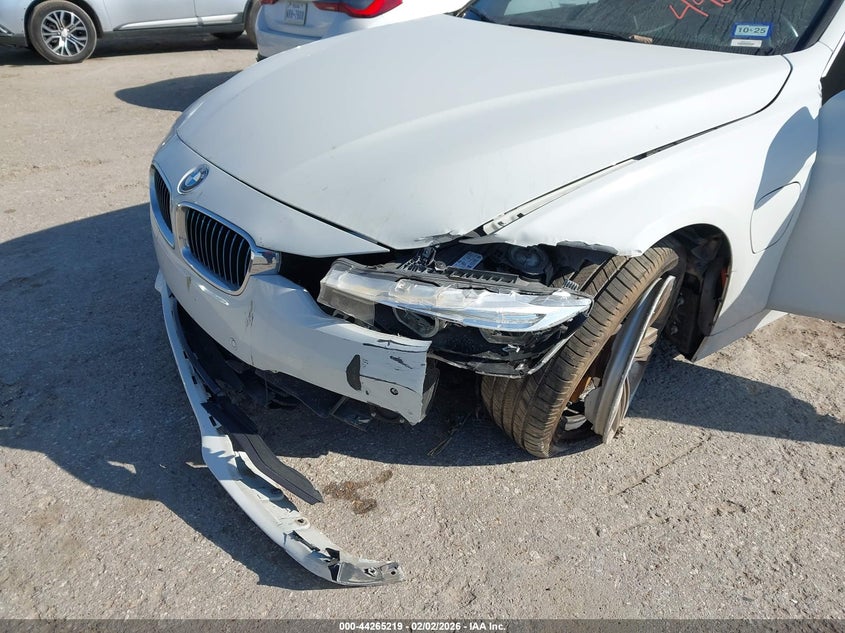 2018 BMW 3er VIN WBA8E1C50JA758950 IAAI salvage auction — LEFT FRONT, Original (Texas), sold $4,950 on 2026-08-19 (photo 6)