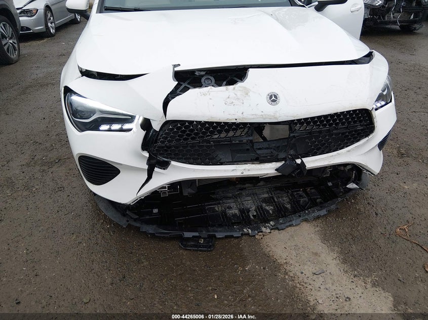 2025 Mercedes-benz VIN W1K5J4GB5SN559010 IAAI salvage auction — FRONT END, Salvage Title, sold $14,300 on 2026-07-12 (photo 6)