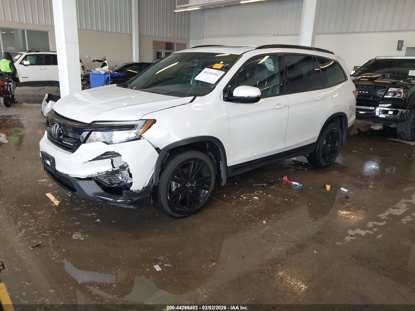 2021 Honda Pilot VIN 5FNYF6H75MB042192 IAAI salvage auction — LEFT FRONT, Salvage Title, sold $5,650 on 2026-07-21 (photo 2)