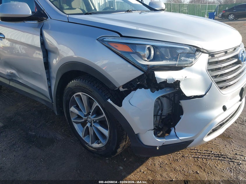 2017 Hyundai Santa fe VIN KM8SM4HF1HU187939 IAAI salvage auction — RIGHT FRONT, Salvage Title, sold $3,700 on 2026-07-17 (photo 6)
