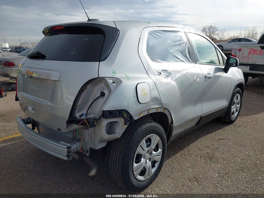 2017 Chevrolet Trax VIN KL7CJKSB4HB124693 IAAI salvage auction — REAR END, Salvage Title, sold $1,550 on 2026-07-14 (photo 4)
