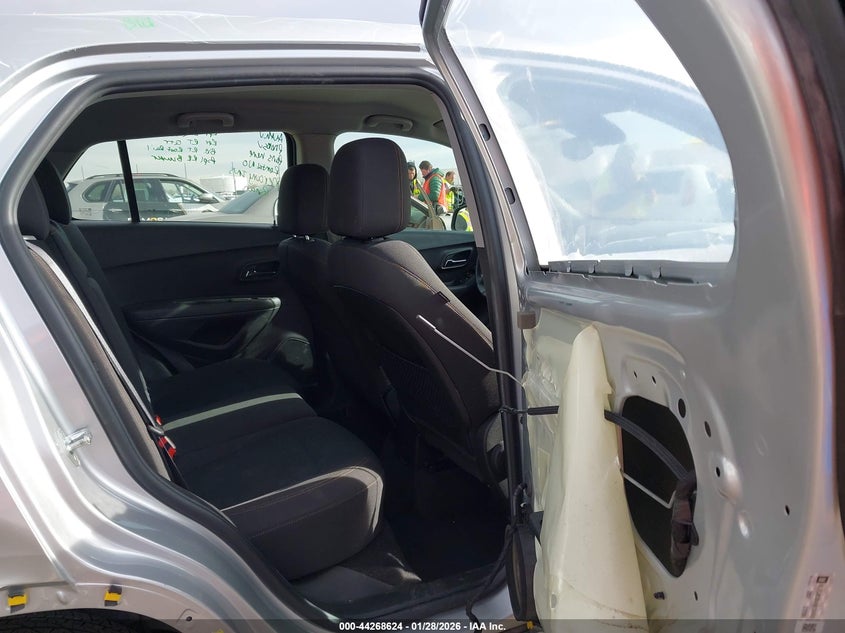 2017 Chevrolet Trax VIN KL7CJKSB4HB124693 IAAI salvage auction — REAR END, Salvage Title, sold $1,550 on 2026-07-14 (photo 8)
