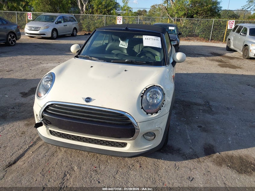 2019 Mini Convertible VIN WMWWG5C59K3H08419 IAAI salvage auction — WATER/FLOOD, Rebuildable (Florida), sold $775 on 2026-07-29 (photo 6)