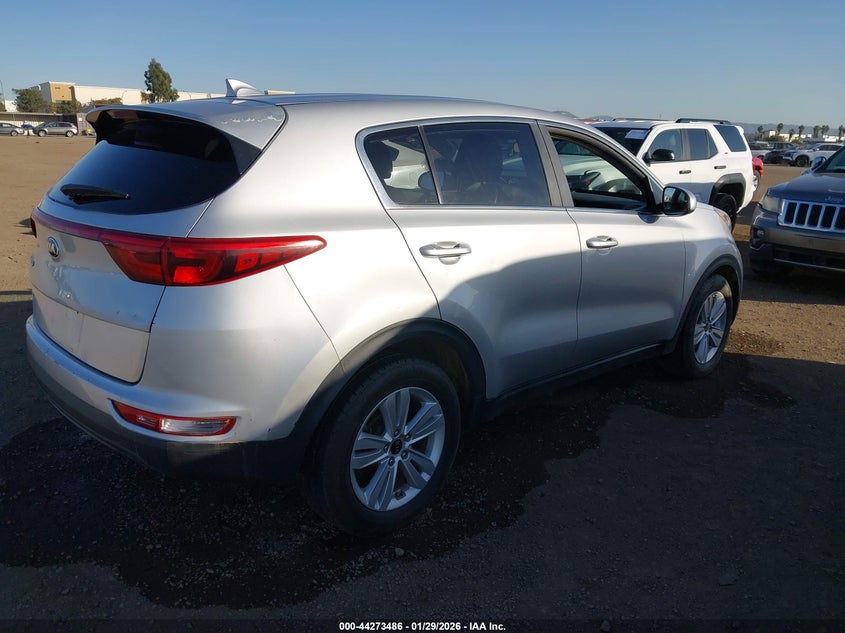2018 Kia Sportage VIN KNDPM3AC8J7445138 IAAI salvage auction — UNKNOWN, Salvage (California), sold $2,600 on 2026-07-13 (photo 4)