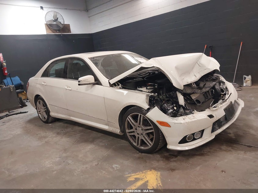 2010 Mercedes-benz E-klasse VIN WDDHF8HB5AA118777 IAAI salvage auction — FRONT END, Mv-907A (New York), sold $500 on 2026-08-04 (photo 1)