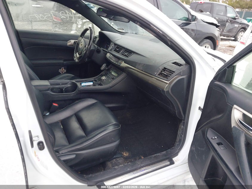 2016 Lexus Ct VIN JTHKD5BH7G2269073 IAAI salvage auction — LEFT FRONT, Salvage (Indiana), sold $3,050 on 2026-07-28 (photo 5)