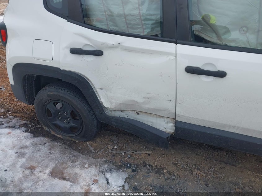 2018 Jeep Renegade VIN ZACCJBAB6JPH36376 IAAI salvage auction — RIGHT REAR, Salvage Title, sold $975 on 2026-07-22 (photo 6)