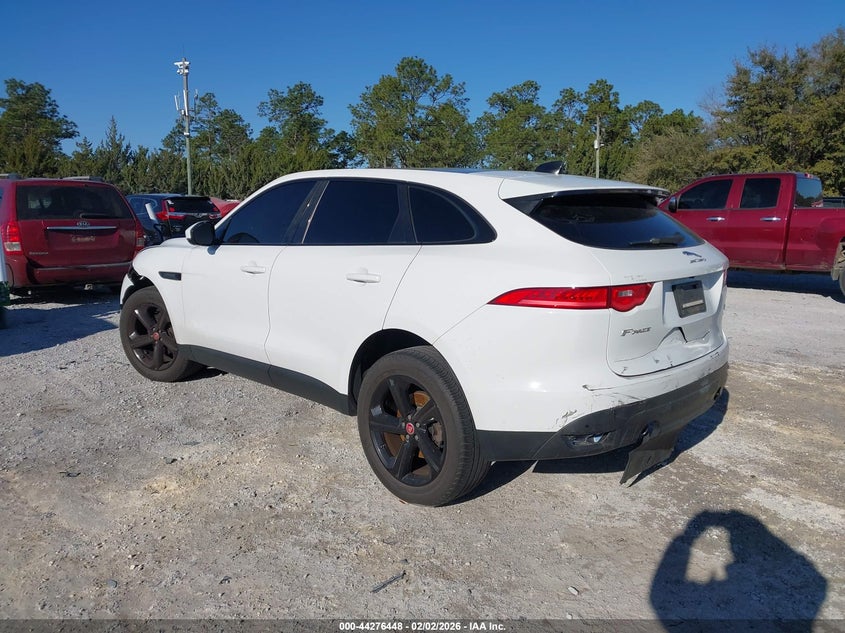 2020 Jaguar F-pace VIN SADCK2GX4LA647381 IAAI salvage auction — FRONT & REAR, Salvage Title, sold $5,700 on 2026-08-01 (photo 3)