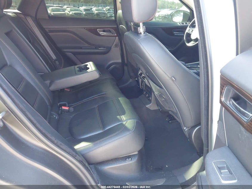 2020 Jaguar F-pace VIN SADCK2GX4LA647381 IAAI salvage auction — FRONT & REAR, Salvage Title, sold $5,700 on 2026-08-01 (photo 8)