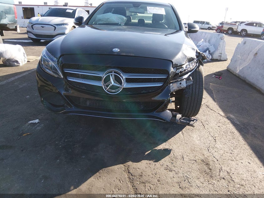 2015 Mercedes-benz C-klasse VIN 55SWF4JBXFU078164 IAAI salvage auction — FRONT END, Salvage Title, sold $1,650 on 2026-08-31 (photo 6)