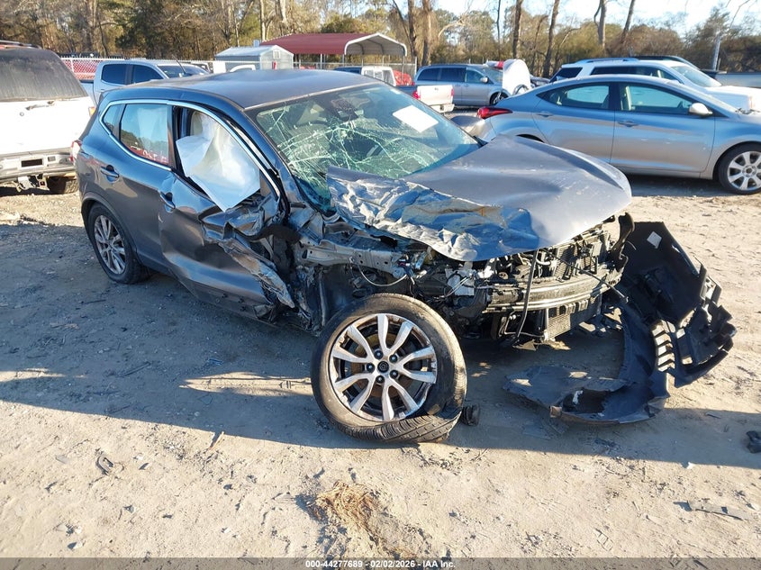 2021 Nissan Rogue VIN JN1BJ1AV8MW303121 IAAI salvage auction — RIGHT FRONT, Salvage - Greater Than 75% (Maryland), sold $925 on 2026-07-24 (photo 1)