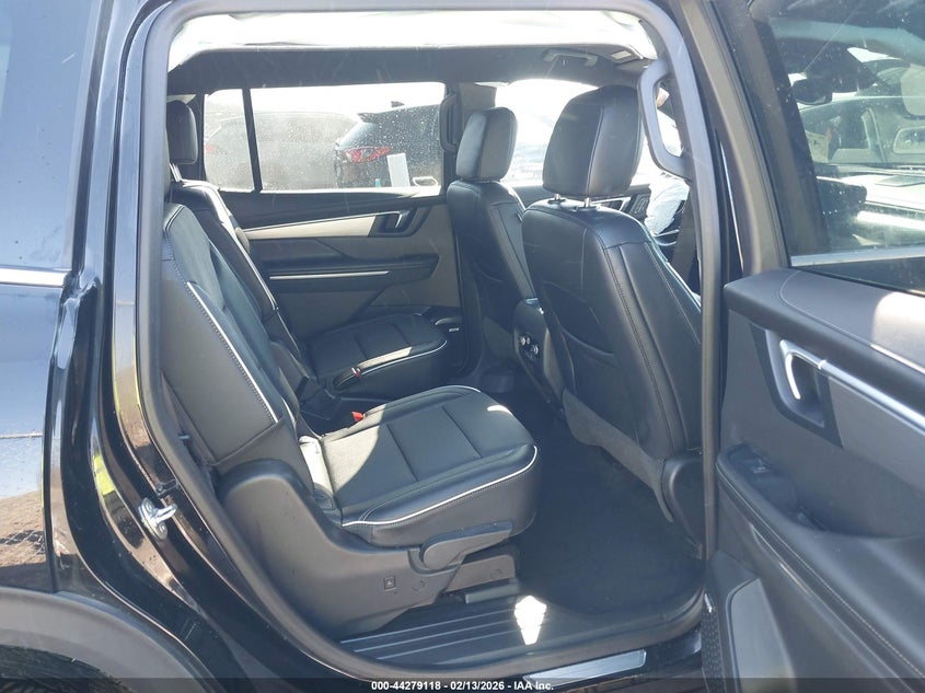 2025 Buick Enclave VIN 5GAERARS3SJ106365 IAAI salvage auction — FRONT END, Salvage Title, sold $6,600 on 2026-07-31 (photo 8)