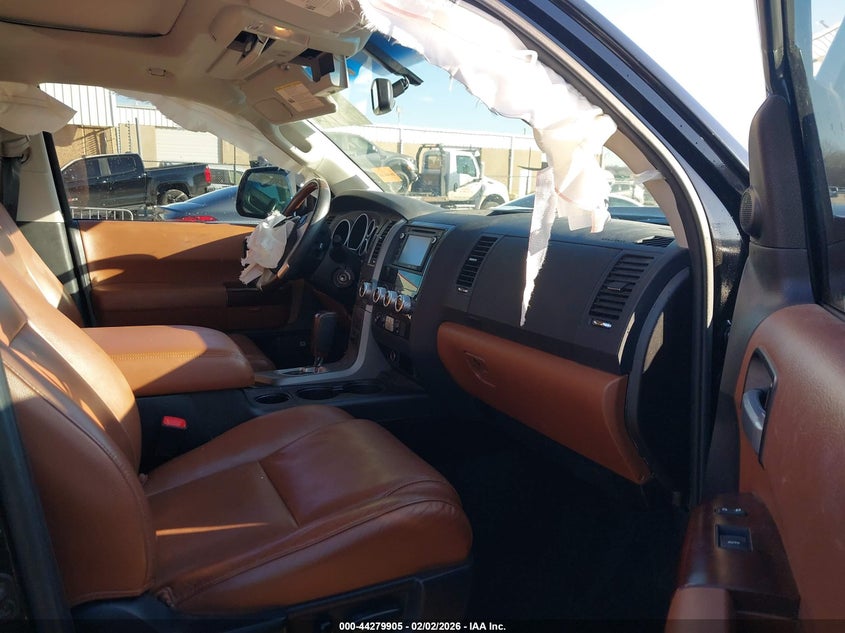 2016 Toyota Sequoia VIN 5TDDW5G13GS147478 IAAI salvage auction — FRONT END, Clear (Oklahoma), sold $8,025 on 2026-07-22 (photo 5)