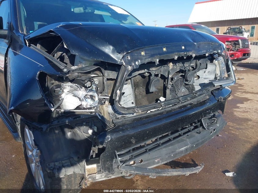 2016 Toyota Sequoia VIN 5TDDW5G13GS147478 IAAI salvage auction — FRONT END, Clear (Oklahoma), sold $8,025 on 2026-07-22 (photo 6)