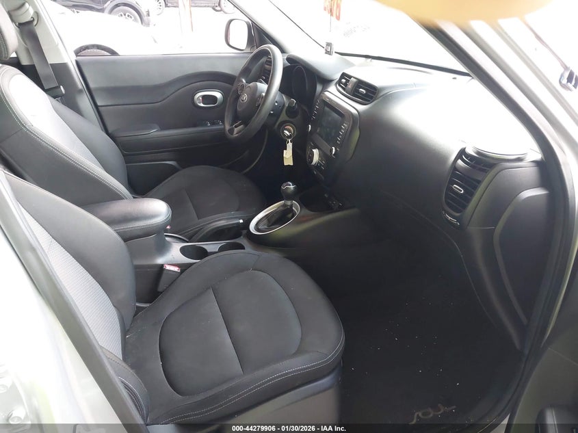 2019 Kia Soul VIN KNDJP3A5XK7634017 IAAI salvage auction — FRONT END, Rebuildable (Florida), sold $1,400 on 2026-08-03 (photo 5)