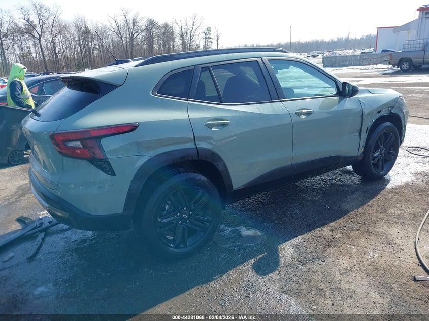 2025 Chevrolet Trax VIN KL77LKEP0SC309148 IAAI salvage auction — RIGHT SIDE, Salvage Title, sold $9,350 on 2026-07-22 (photo 4)