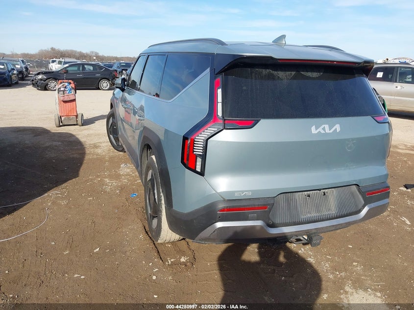 2024 Kia Ev9 VIN KNDAFFS55R6037165 IAAI salvage auction — FRONT END, Salvage (Texas), sold $14,200 on 2026-07-30 (photo 3)