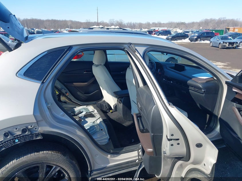 2023 Mazda Cx-30 VIN 3MVDMBEYXPM541465 IAAI salvage auction — REAR END, Salvage - 75% Or Less (Maryland), sold $7,975 on 2026-07-13 (photo 8)