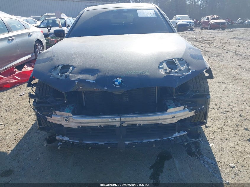 2019 BMW 5er VIN WBAJA7C56KWW28546 IAAI salvage auction — FRONT END, Salvage - Greater Than 75% (Maryland), sold $9,600 on 2026-07-21 (photo 6)