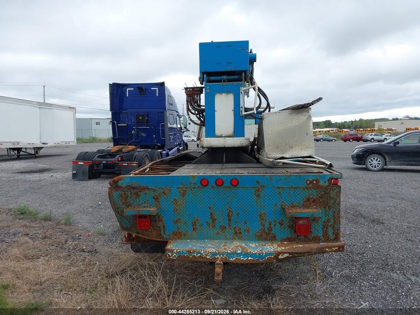 1993 International 4000 series VIN 1HTSDPPN7PH530150 IAAI salvage auction — ROLLOVER, Bill Of Sale (New York), sold $150 on 2026-09-25 (photo 8)