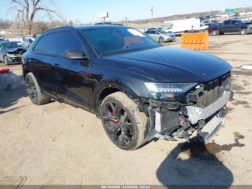 2021 Audi Rs q8 VIN WU1ARAF18MD017596 IAAI salvage auction — FRONT END, Clear (Oklahoma), sold $42,175 on 2026-07-06 (photo 1)