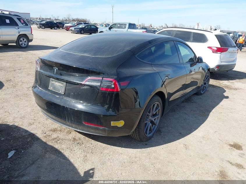 2022 Tesla Model 3 VIN 5YJ3E1EA3NF196191 IAAI salvage auction — FRONT END, Salvage Title, sold $50 on 2026-07-21 (photo 4)
