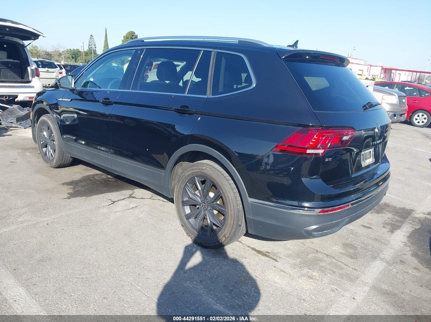 2024 Volkswagen Tiguan VIN 3VV3B7AX3RM150286 IAAI salvage auction — THEFT, Salvage Title, sold $9,925 on 2026-07-30 (photo 3)