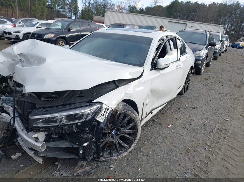 2022 BMW 7er VIN WBA7U2C05NCG83278 IAAI salvage auction — FRONT END, Salvage (Ohio), sold $7,950 on 2026-07-28 (photo 2)