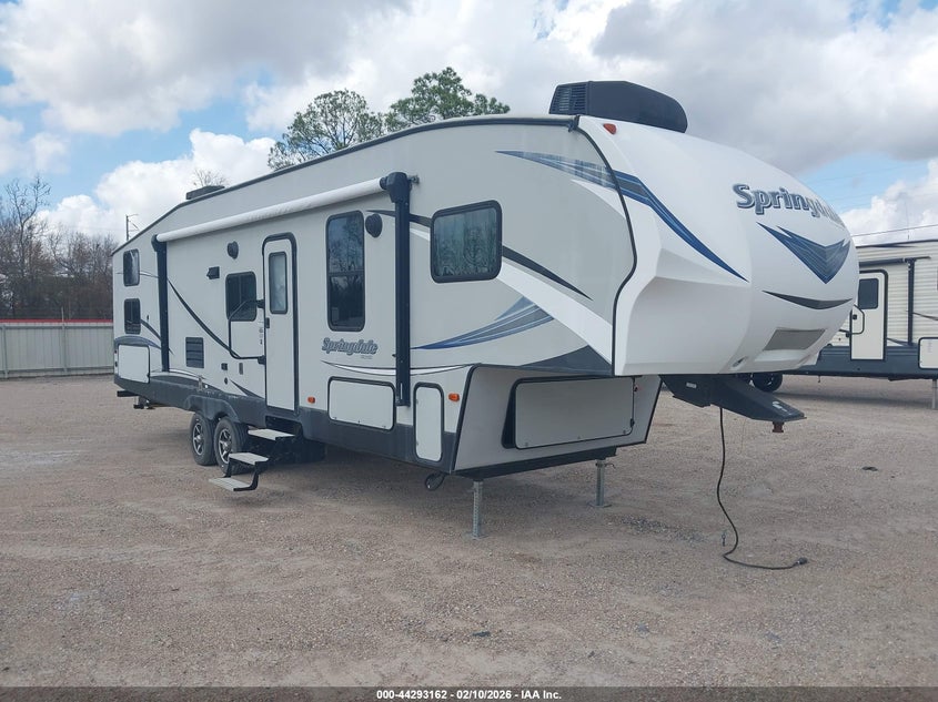 2018 Keystone 30ft springdale 300fwbh VIN 4YDF30023J3105471 IAAI salvage auction — WATER/FLOOD, Salvage (Louisiana), sold $225 on 2026-07-29 (photo 1)
