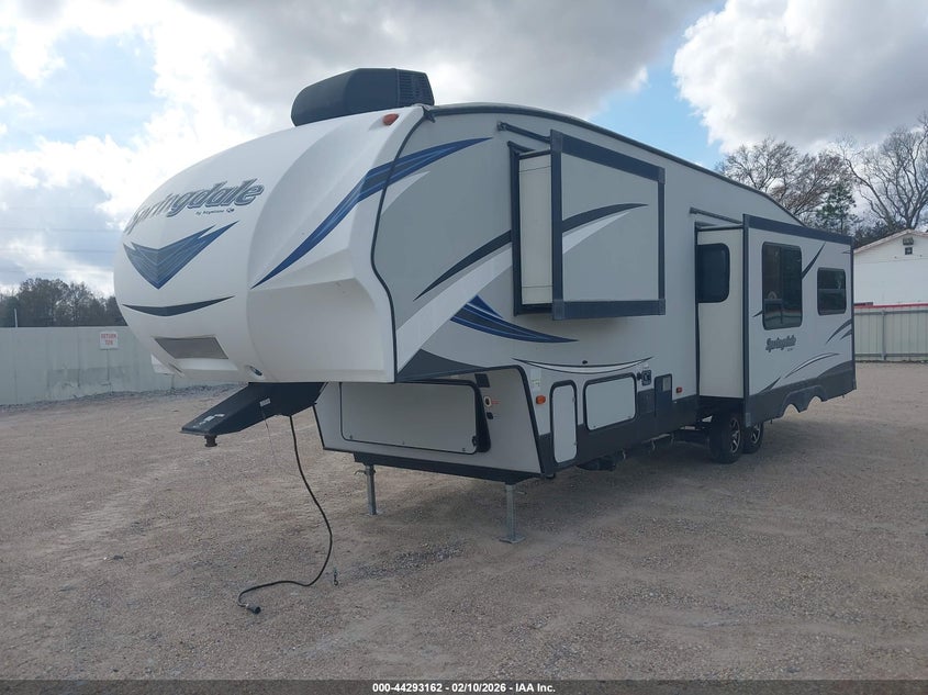 2018 Keystone 30ft springdale 300fwbh VIN 4YDF30023J3105471 IAAI salvage auction — WATER/FLOOD, Salvage (Louisiana), sold $225 on 2026-07-29 (photo 2)