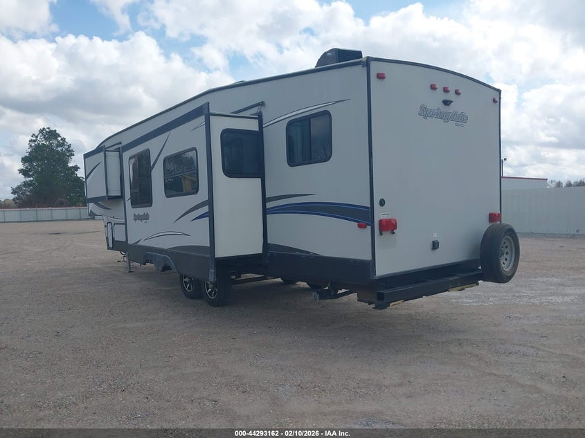2018 Keystone 30ft springdale 300fwbh VIN 4YDF30023J3105471 IAAI salvage auction — WATER/FLOOD, Salvage (Louisiana), sold $225 on 2026-07-29 (photo 3)