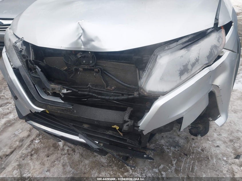 2017 Nissan Rogue VIN JN8AT2MV6HW259876 IAAI salvage auction — FRONT END, Salvage Title, sold $1,600 on 2026-07-25 (photo 6)
