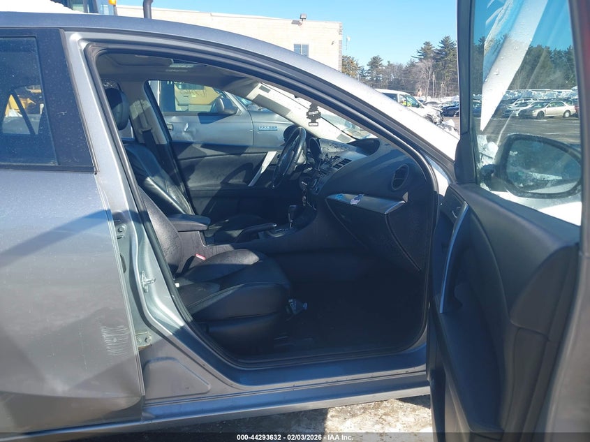 2012 Mazda 3 VIN JM1BL1M83C1697880 IAAI salvage auction — REAR END, Salvage (Massachusetts), sold $425 on 2026-07-24 (photo 5)