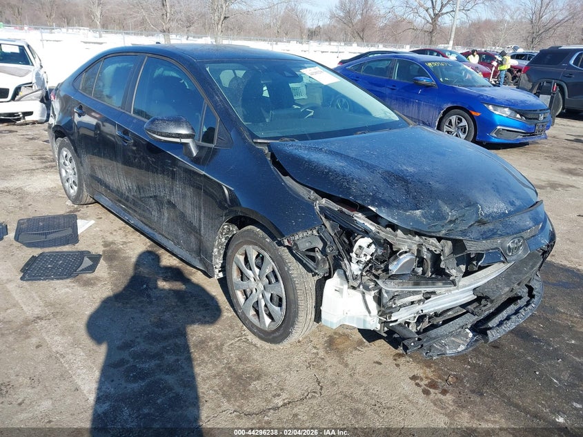 2020 Toyota Corolla VIN 5YFEPRAE0LP084427 IAAI salvage auction — RIGHT FRONT, Salvage (New Jersey), sold $3,550 on 2026-07-20 (photo 1)