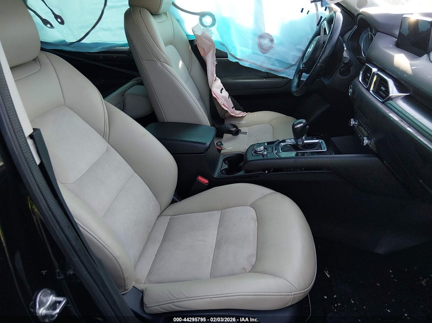 2019 Mazda Cx-5 VIN JM3KFBCM9K1658745 IAAI salvage auction — LEFT SIDE, Salvage Title, sold $4,750 on 2026-07-20 (photo 5)