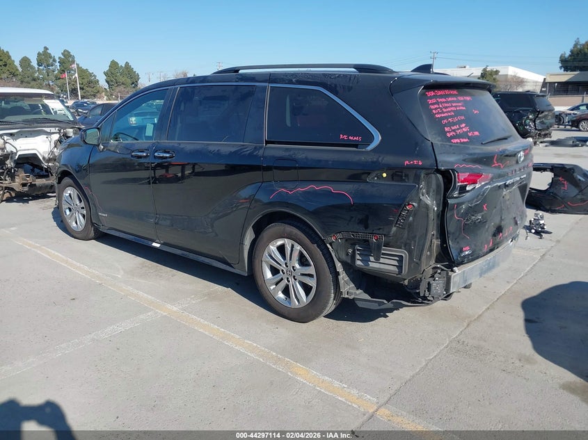 2021 Toyota Sienna VIN 5TDDSKFC6MS006865 IAAI salvage auction — FRONT & REAR, Salvage Title, sold $12,150 on 2026-07-20 (photo 3)