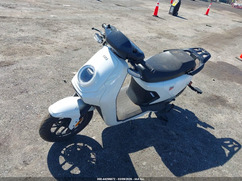 2022 VIN HA6M1T4A7N3000028 IAAI salvage auction — FRONT END, Salvage Title, sold $100 on 2026-07-14 (photo 2)