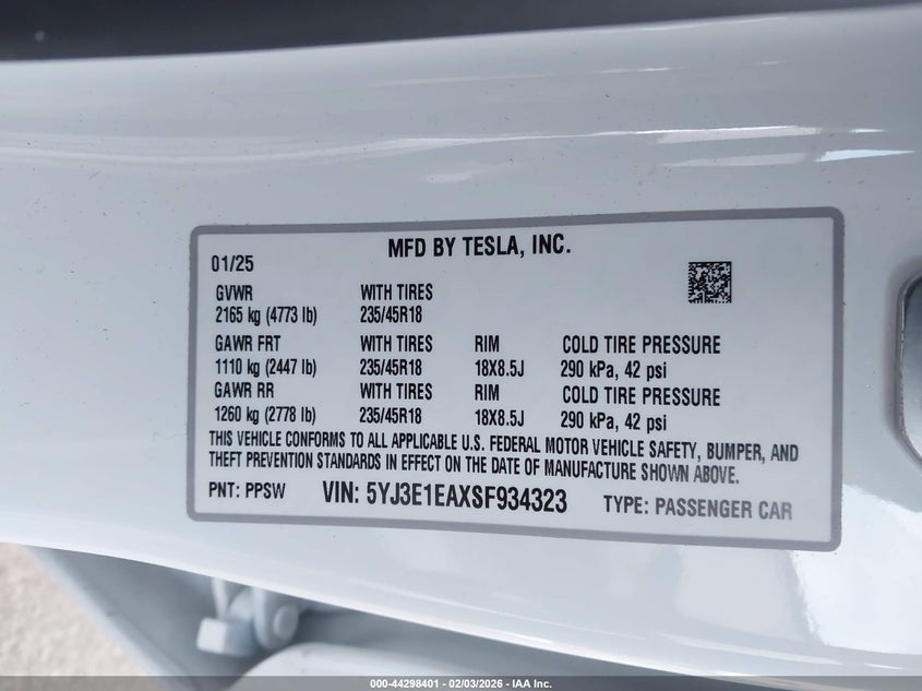 2025 Tesla Model 3 VIN 5YJ3E1EAXSF934323 IAAI salvage auction — FRONT END, Salvage (New Jersey), sold $15,800 on 2026-07-08 (photo 9)