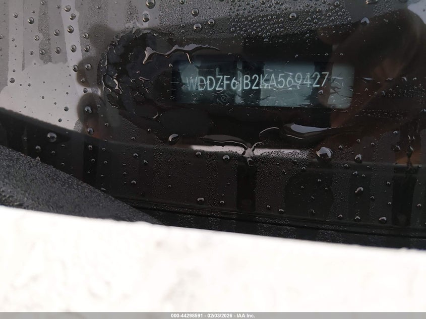 2019 Mercedes-benz E-klasse VIN WDDZF6JB2KA569427 IAAI salvage auction — FRONT END, Salvage (California), sold $6,300 on 2026-07-30 (photo 9)