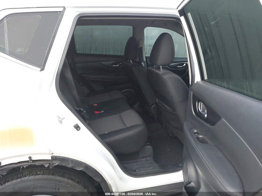 2018 Nissan Rogue VIN KNMAT2MV2JP553447 IAAI salvage auction — EXTERIOR BURN, Salvage Title, sold $3,150 on 2026-07-13 (photo 8)