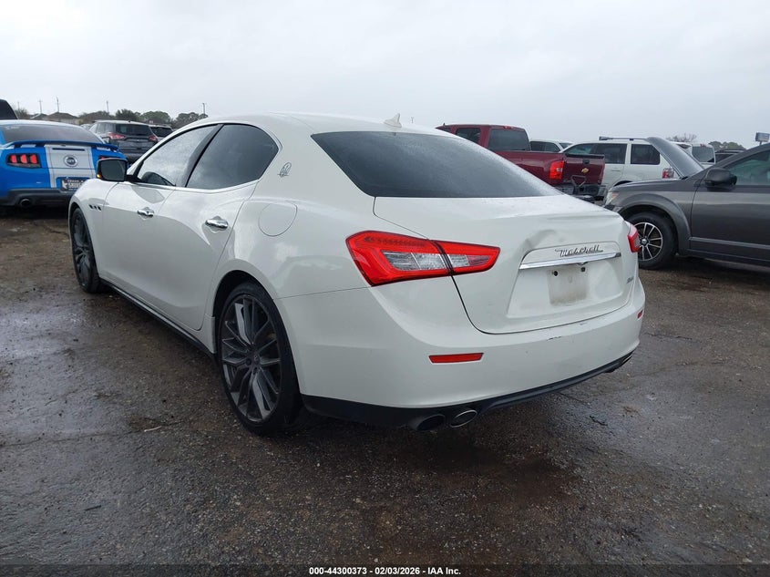2014 Maserati Ghibli VIN ZAM57XSA4E1090279 IAAI salvage auction — FRONT & REAR, Salvage Title, sold $3,800 on 2026-07-22 (photo 3)