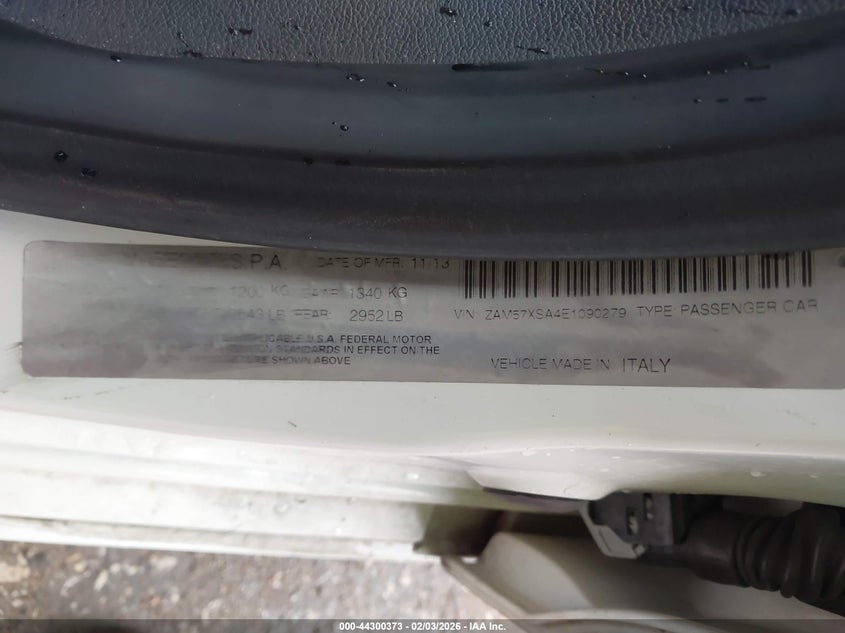 2014 Maserati Ghibli VIN ZAM57XSA4E1090279 IAAI salvage auction — FRONT & REAR, Salvage Title, sold $3,800 on 2026-07-22 (photo 9)