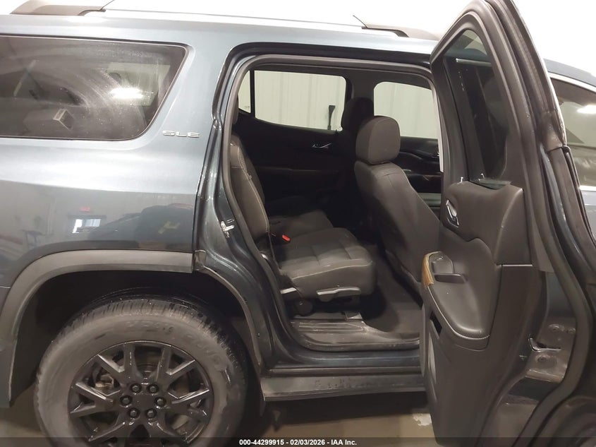 2020 Gmc Acadia VIN 1GKKNRL47LZ205610 IAAI salvage auction — FRONT END, Salvage Title, sold $3,000 on 2026-08-01 (photo 8)
