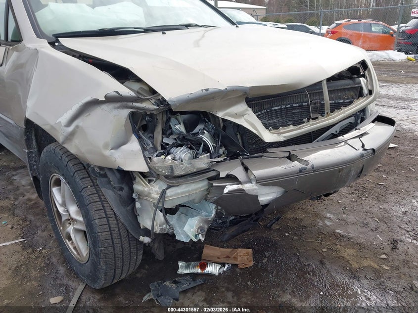 2000 Lexus Rx VIN JT6HF10U5Y0142213 IAAI salvage auction — FRONT END, Clear (Virginia), sold $25 on 2026-07-27 (photo 6)